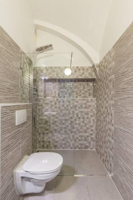 Free Parking I 500 Mbit Wifi I Kingsize Bed Apartment เวียนนา ภายนอก รูปภาพ